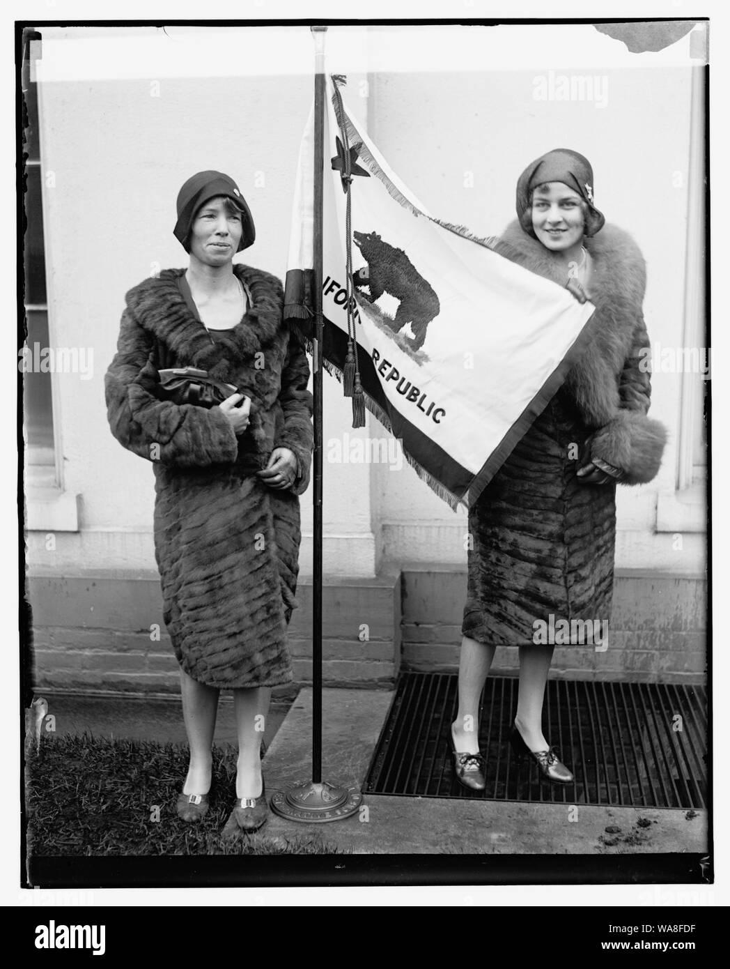 Drapeau de l'État de Californie a présenté à Hoover, 3/5/29 Banque D'Images