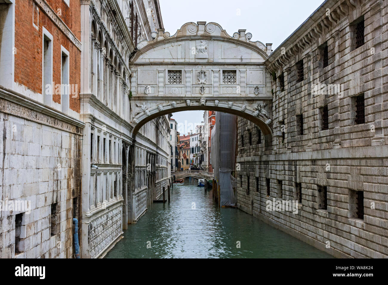 Le Pont des Soupirs (Ponte dei Sospiri) sur le rio di Palazzo, Venise, Italie Banque D'Images