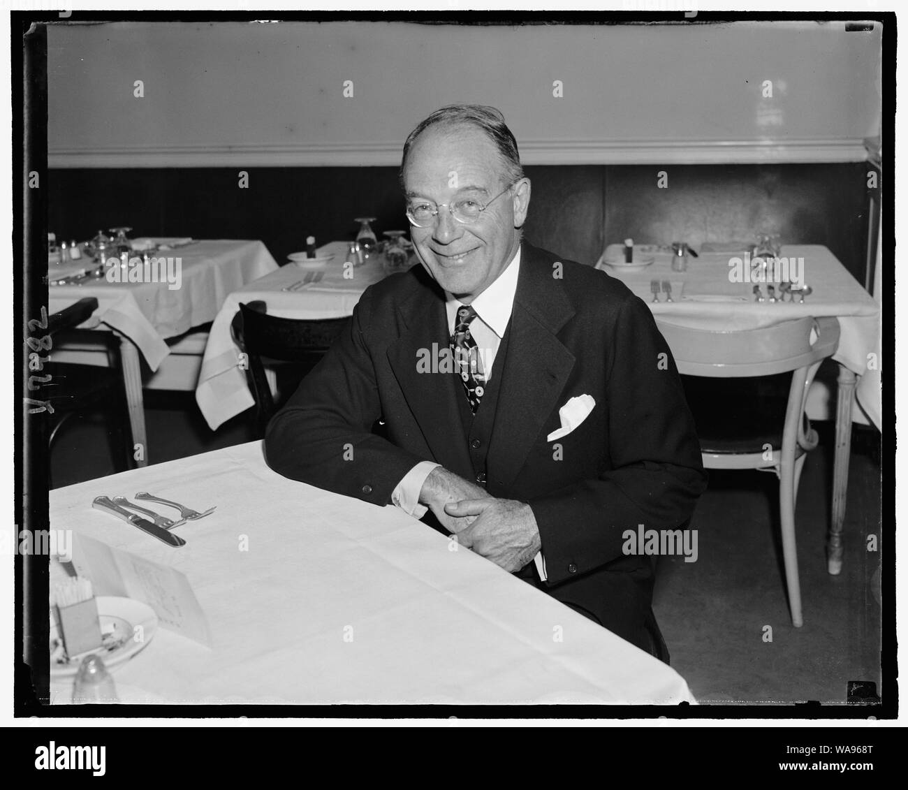 Charles D. Dewey, qui a été conseiller financier pour la Pologne de 1927 à 1931. Il a été l'Asst. Secy. des bons du Trésor dans l'Administration Coolidge, Octobre 1939 Banque D'Images