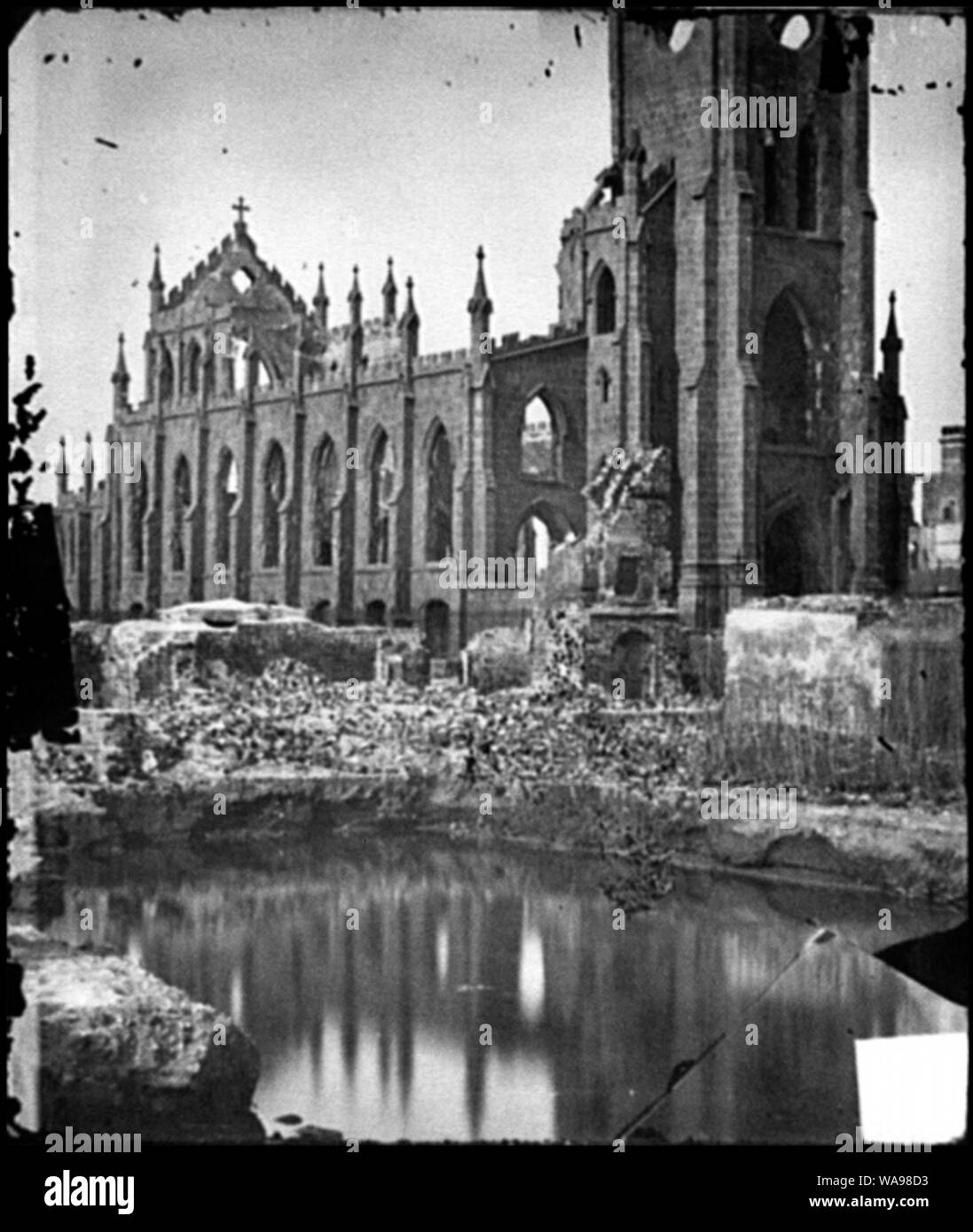Charleston, L.C. (Cathédrale de Saint Jean et saint Finbar ; une autre vue Résumé : Guerre civile sélectionné des photographies, 1861-1865 Banque D'Images