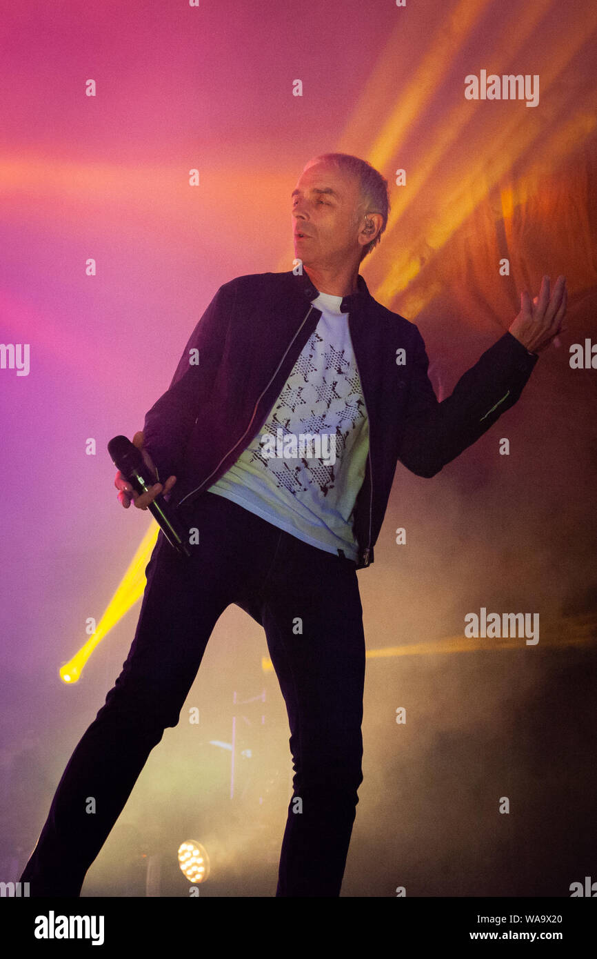 Trondheim, Norvège. 15 août, 2019. Le groupe de musique électronique britannique Underworld effectue un concert live au cours de la fête de la musique 2019 Pstereo norvégien. Ici singer Karl Hyde est vu sur scène. (Photo crédit : Gonzales Photo - Tor Atle Kleven). Banque D'Images