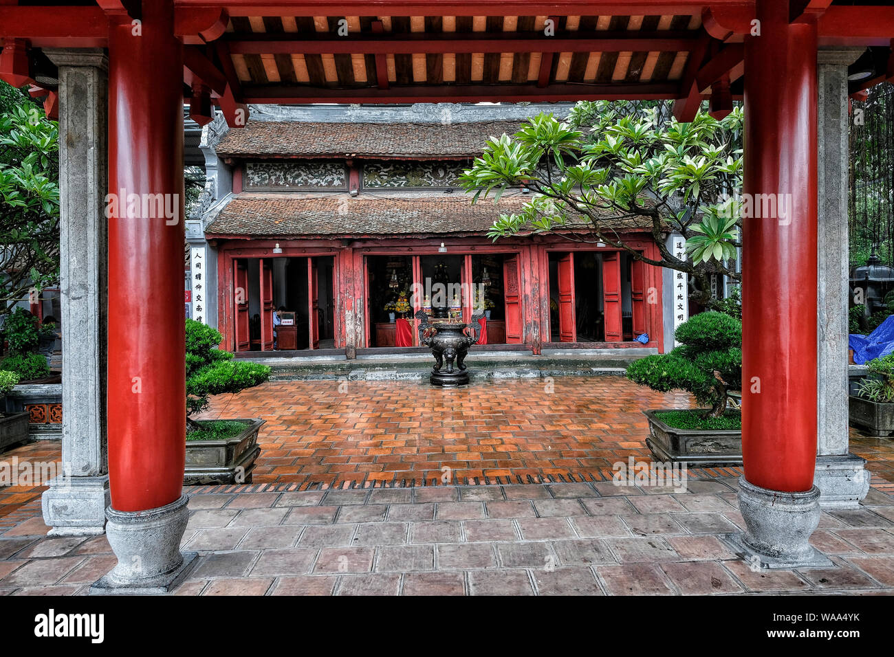 Den Ngoc son temple dans le lac Hoan Kiem, Hanoi, Vietnam. Banque D'Images