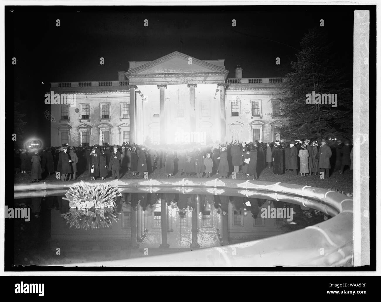 Des chants de Noël à la Maison Blanche, Washington, D.C. [anglais] ; : chants de Noël à la Maison Blanche, Washington, D.C. [], 12/24/23 Banque D'Images