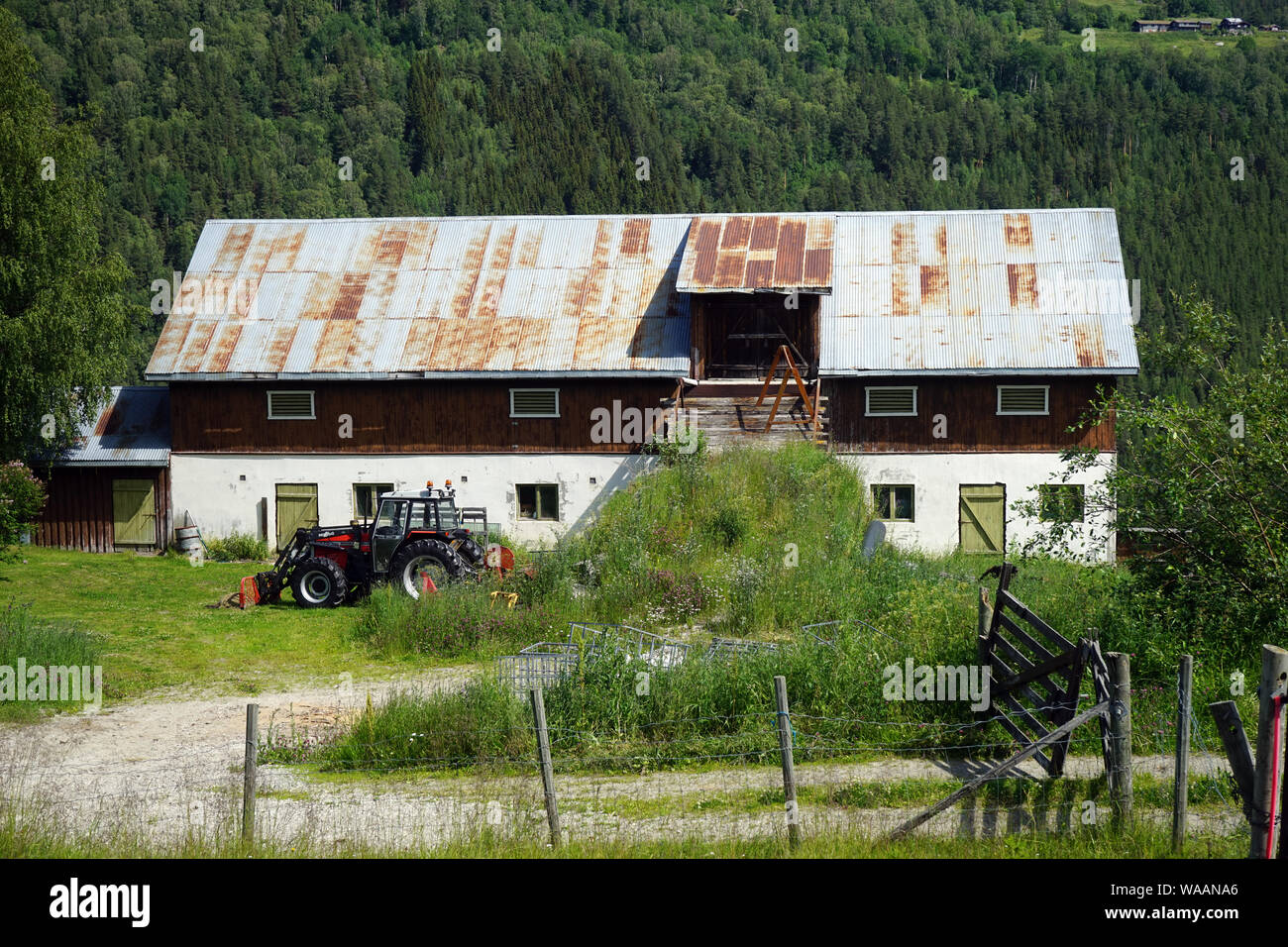 Vieille maison de ferme en Norvège Banque D'Images