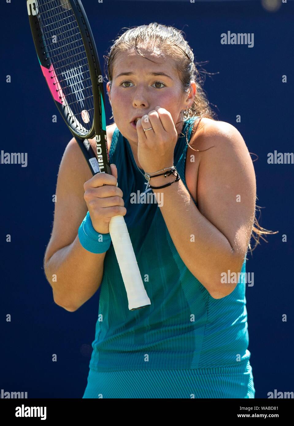 Daria Kasatkina de Russie montrant sa frustration au cours de match contre Anastasija Sevastova de Lettonie. Nature Valley International 2018 - Mercredi, 2 Banque D'Images