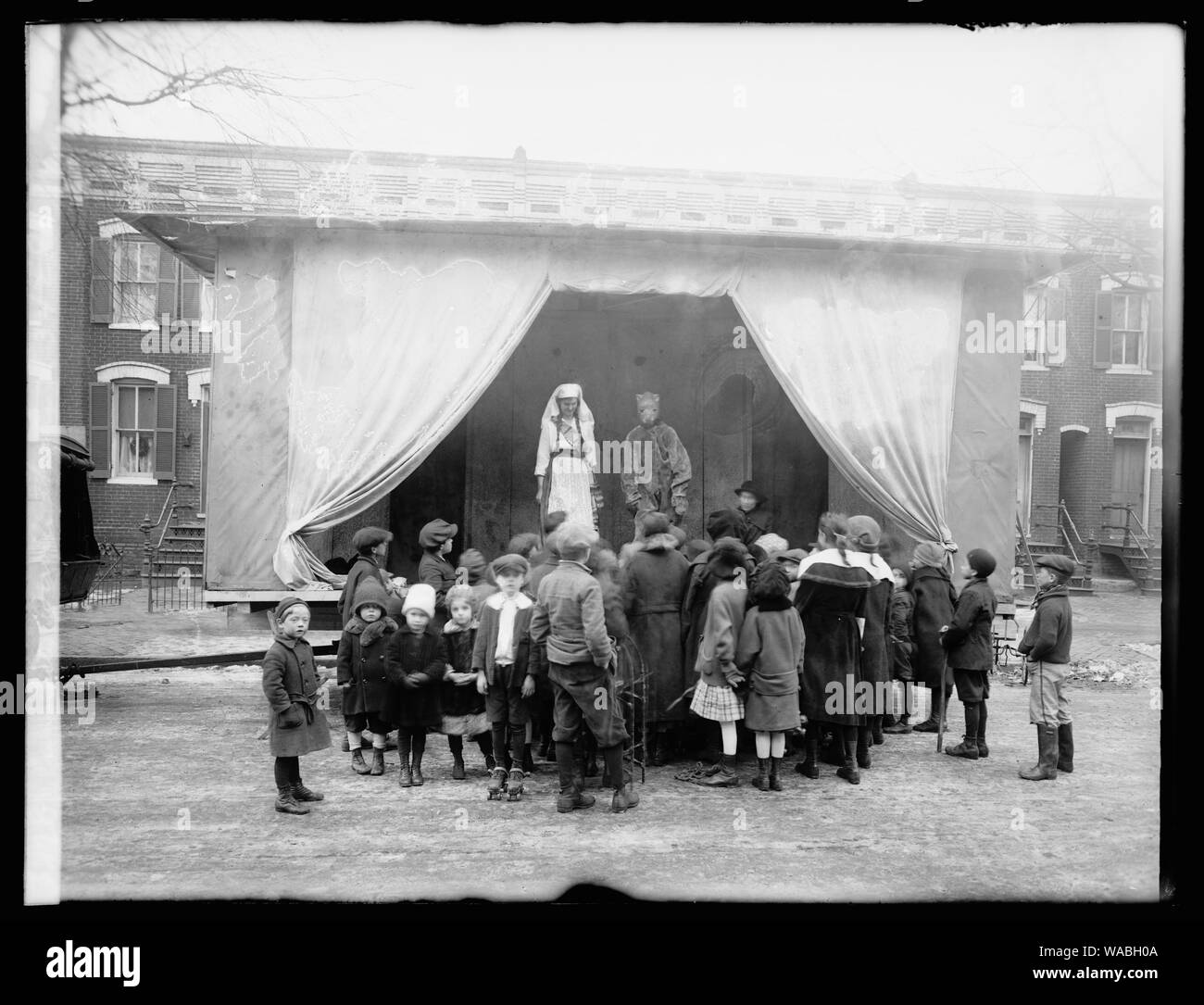 Théâtre de service communautaire. Un théâtre mobile montée sur un châssis d'automobile, a déclaré que d'être le premier du genre. Elle est menée par le service communautaire, Washington, D.C., pour le bénéfice des enfants pauvres et les hôpitaux pour enfants Banque D'Images