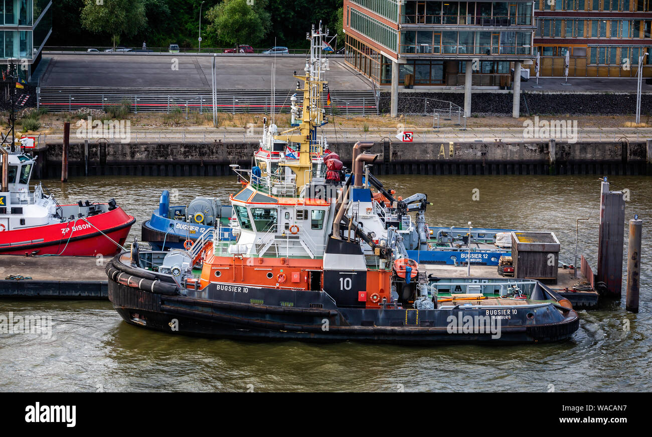 Paire de remorqueurs, marine Bugsier 10 et 12, amarré à Hambourg, en Allemagne, le 16 juillet 2019 Banque D'Images