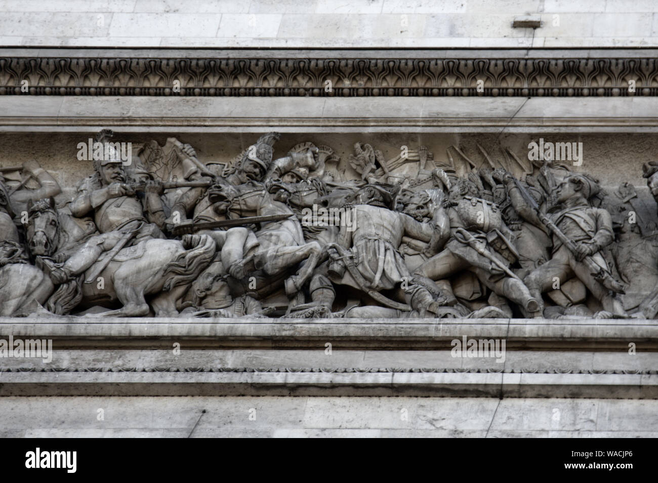 Arc de Triomphe à Paris, quatre côtés décrivent des scènes de la révolution et Empire bas-reliefs Banque D'Images