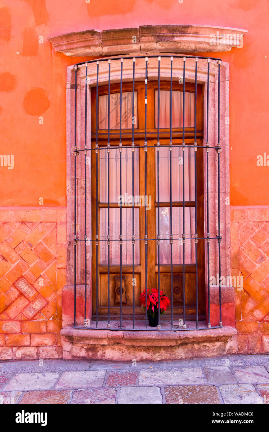 Façade d'une maison, San Miguel de Allende, Mexique Banque D'Images