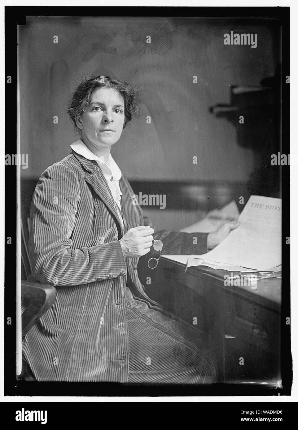DORR, Mme. RHETA C., suffragette. Avec la première édition de 'la suffragette' Banque D'Images