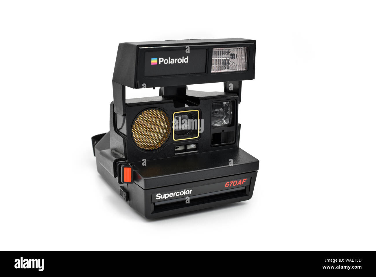 PARIS, FRANCE - 19 août 2019 : Polaroid Supercolor 670 AF est un appareil photo vintage introduit en 1985. Banque D'Images