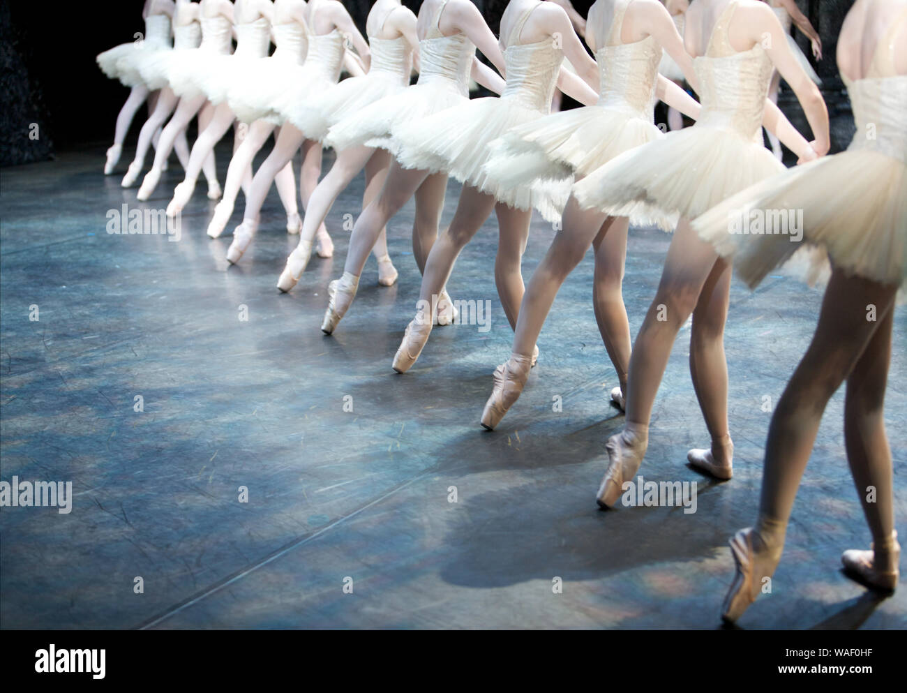 Close up de danseurs de Birmingham Royal Ballet de Giselle Banque D'Images