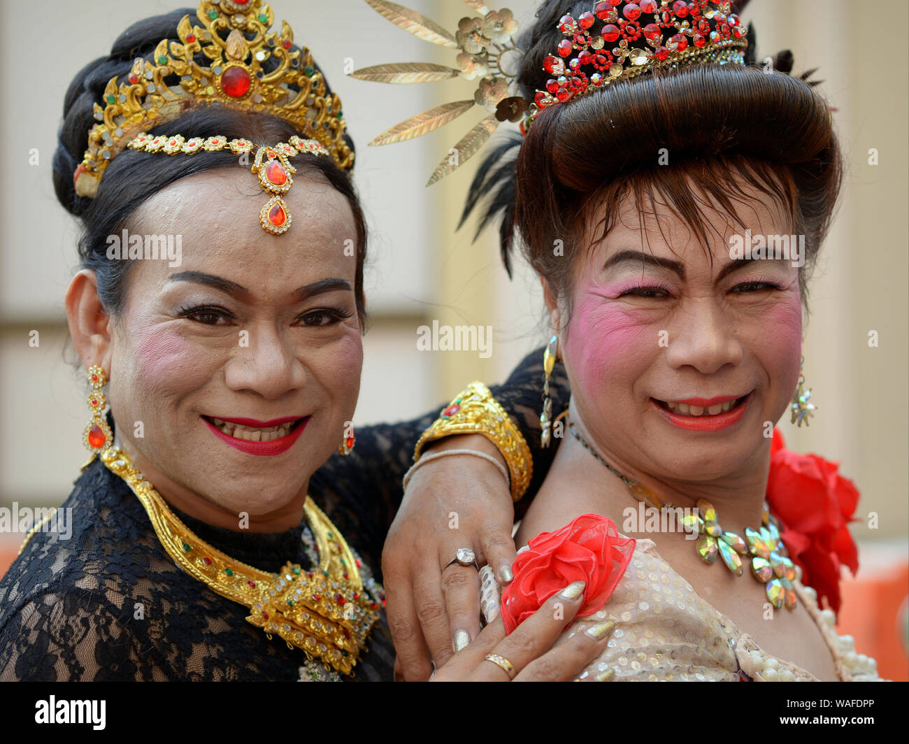 Crossdresser year Banque de photographies et d'images à haute résolution -  Alamy