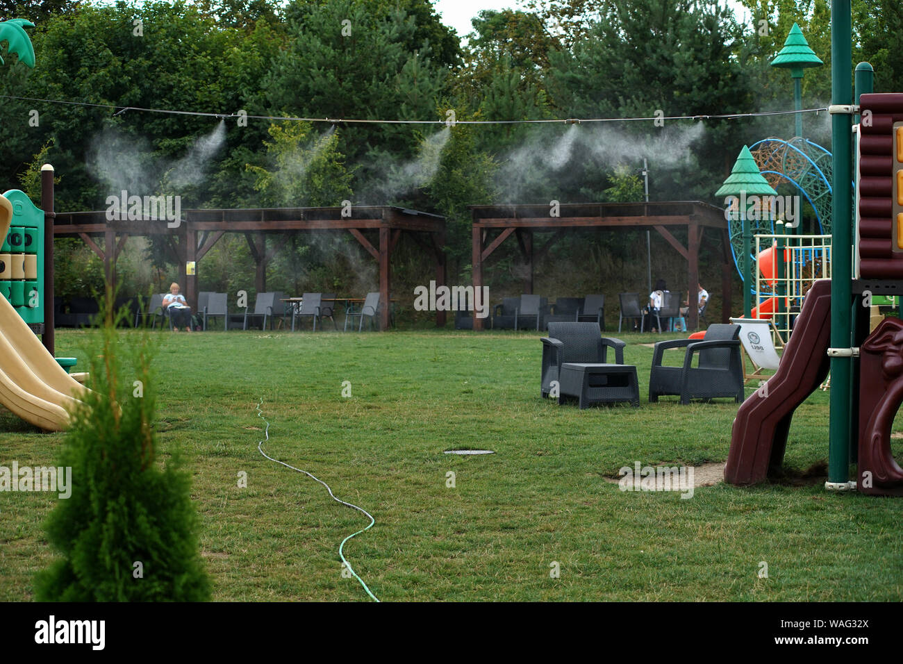 Aspersion d'eau au parc de loisirs Banque D'Images