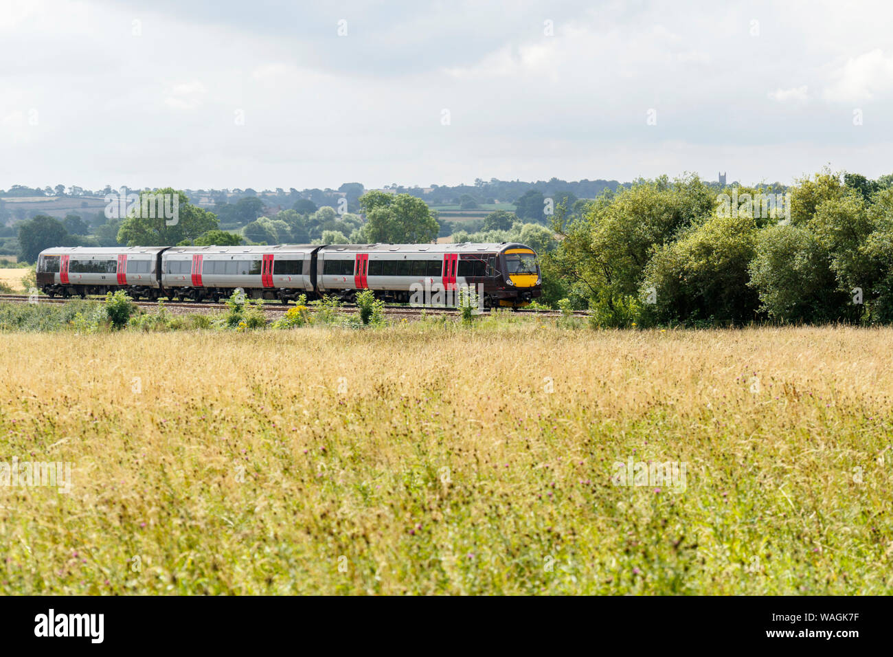 Cross Country Class 170 Trains train Turbostar, voyageant à travers la campagne entre Britanniques et d'Oakham Melton Mowbray. England UK Banque D'Images