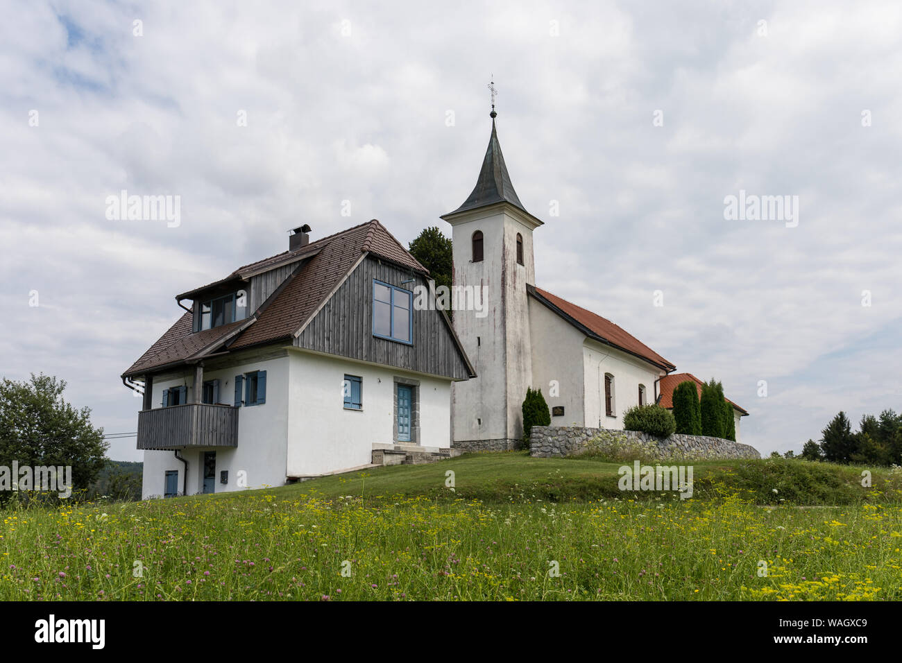 Eglise de Saint Michel (Cerkev Sv. Mihaela nadangela Jakovica, Slovénie), Banque D'Images