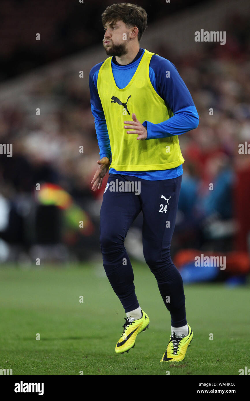 MIDDLESBROUGH, Angleterre AUG 20TH du Wigan Athletic Callum Lang chauffe lors du match de championnat Sky Bet entre Middlesbrough et Wigan Athletic au stade Riverside, Middlesbrough, le mardi 20 août 2019. Usage éditorial uniquement, licence requise pour un usage commercial. Photographie peut uniquement être utilisé pour les journaux et/ou à des fins d'édition de magazines (Crédit : Mark Fletcher | MI News) Credit : MI News & Sport /Alamy Live News Banque D'Images