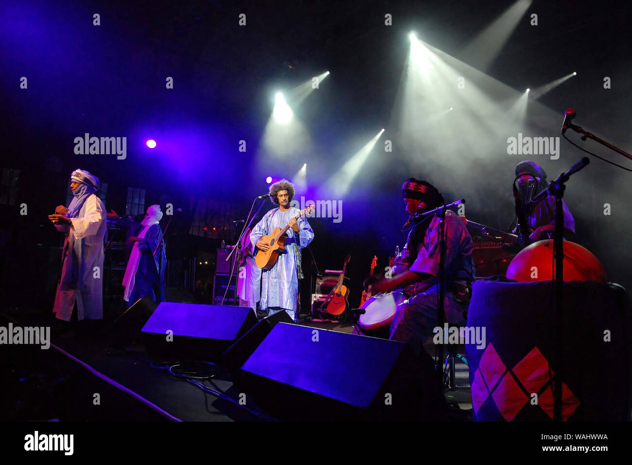 Rio de Janeiro, Brésil, le 26 août 2011. Groupe Tinariwen formée de membres de l'ethnie Touareg dans la région du Sahara de l'Afrique du Nord au cours d'une Banque D'Images