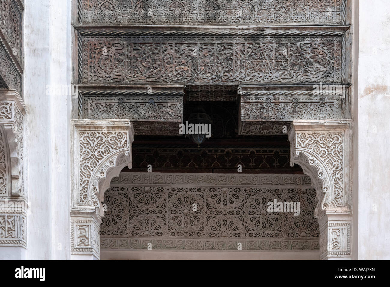 L'Afrique, Maroc, Fes. Bâtiment décoré arch close-up. En tant que crédit : Bill Young / Jaynes Gallery / DanitaDelimont.com Banque D'Images