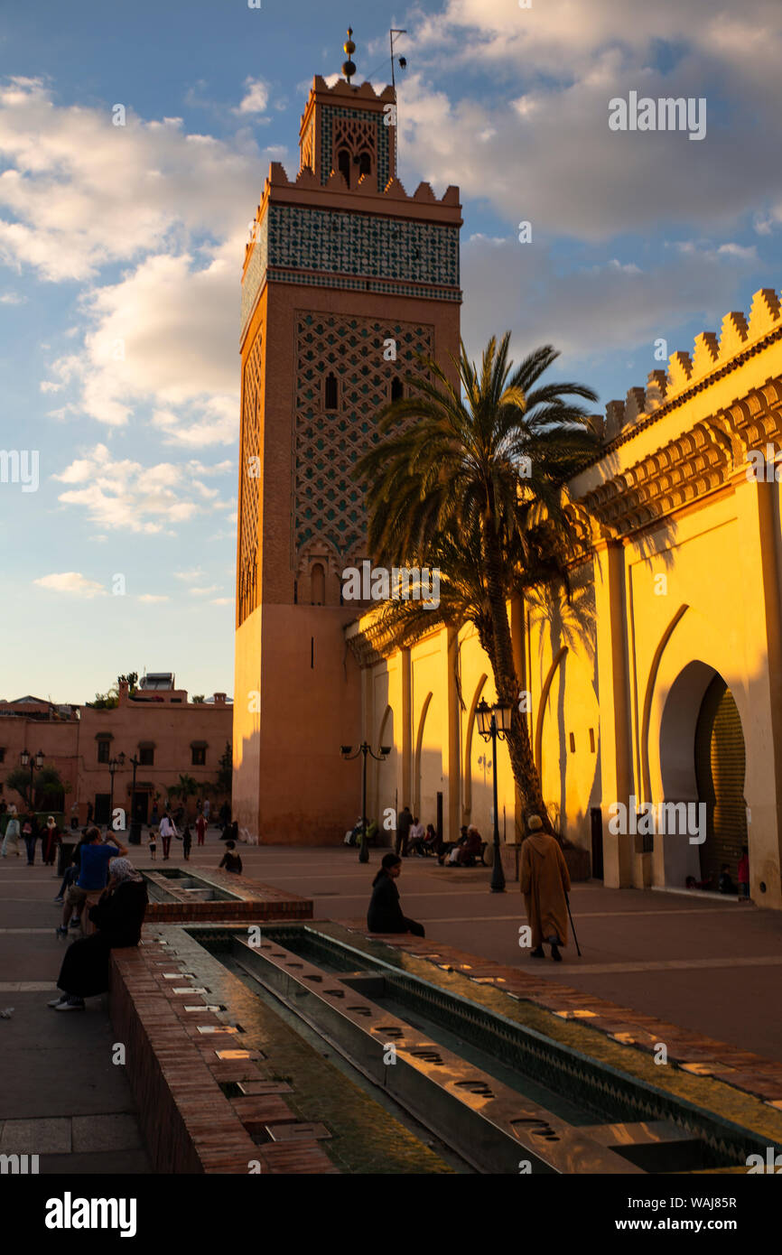 Marrakech, Maroc. Coucher de soleil sur la Mosquée Yazidis Moulay El Banque D'Images