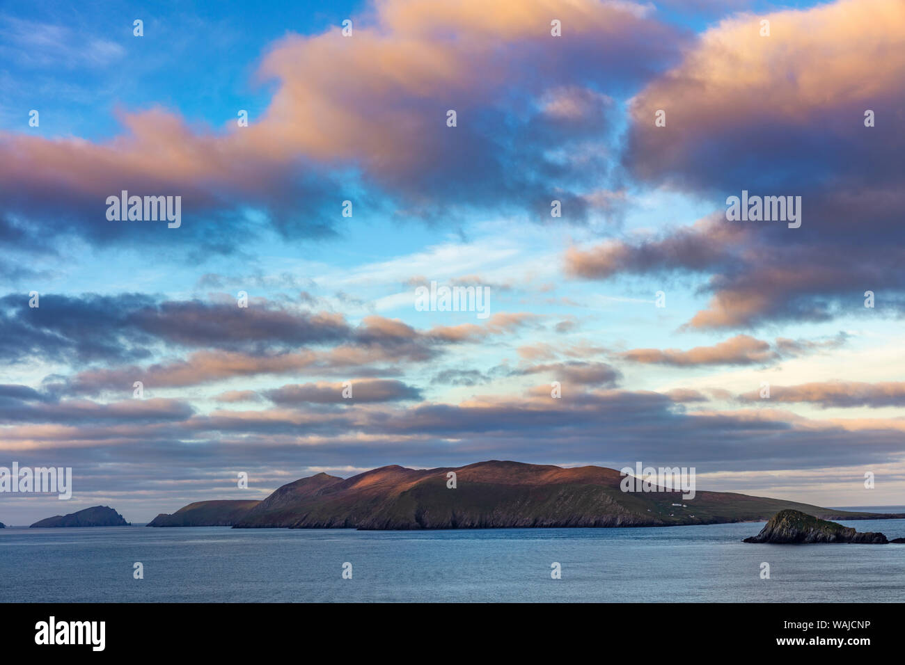 Vue sur les îles Blasket de Dunmore Head le point le plus occidental de l'Europe sur la péninsule de Dingle, Irlande Banque D'Images