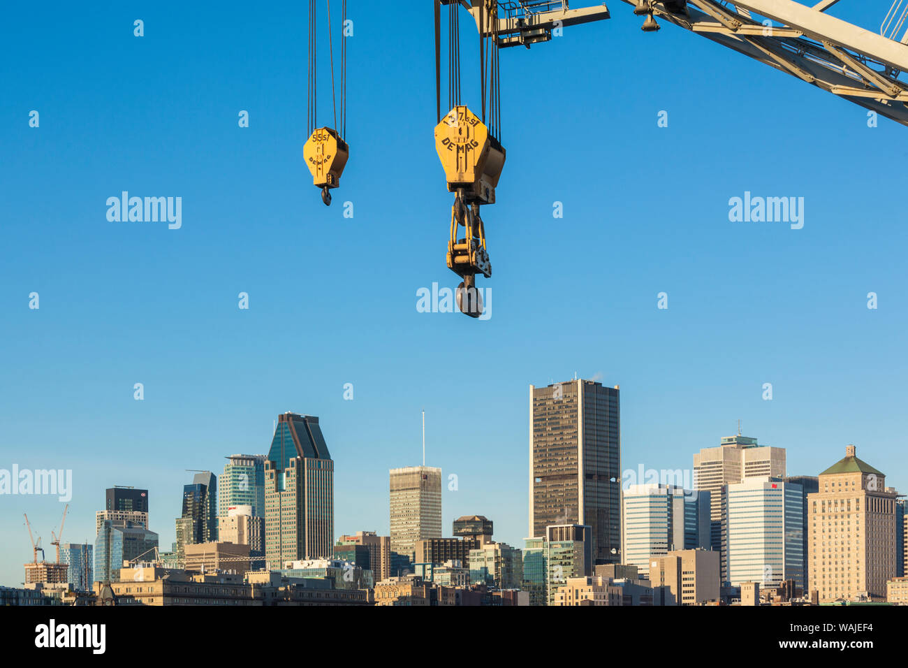 Toits de la ville depuis le fleuve st laurent Banque de photographies
