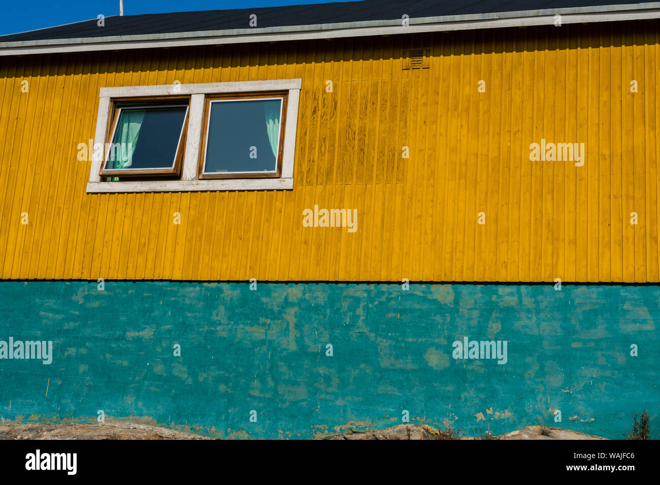Le Groenland. Uummannaq. Maison groenlandaise colorés. Banque D'Images