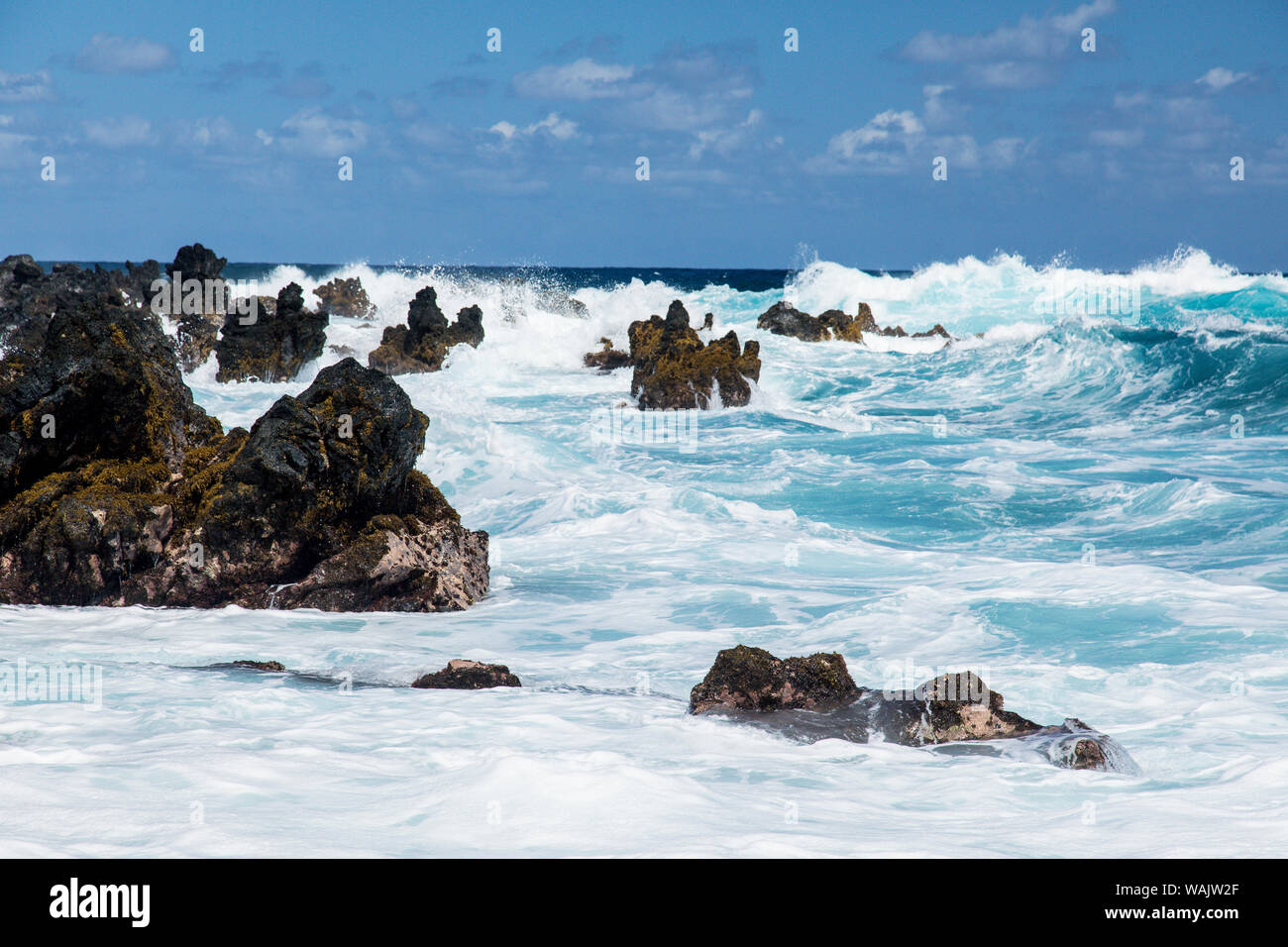 Maui, Hawaii. Vagues se briser sur la péninsule de Ke'anae Banque D'Images