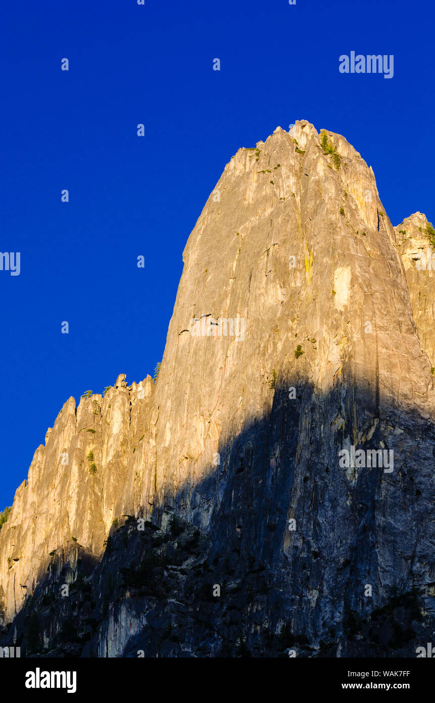 Lumière du soir sur Sentinel Rock, Yosemite National Park, California, USA. Banque D'Images
