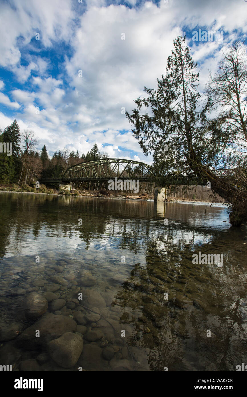 L'autoroute du nord des Cascades, le béton, l'État de Washington. Nord de la chaîne des Cascades, la rivière Sauk, Sauk, pont Banque D'Images