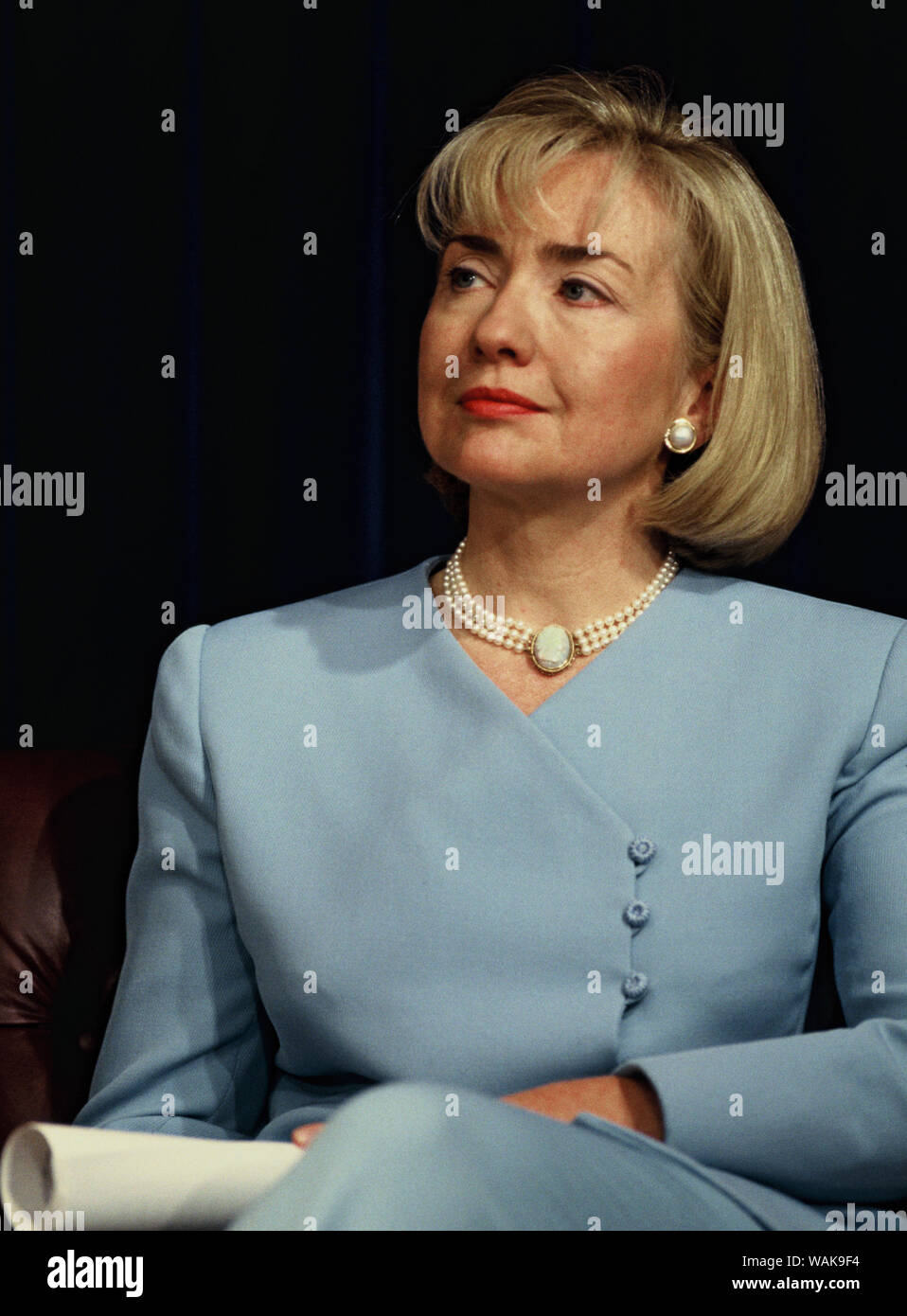 13 septembre, 1997. Washington, D.C. Première dame Hillary Rodham Clinton, lors d'un événement de santé annonçant l'étiquetage sur les prescriptions de l'enfant. Banque D'Images