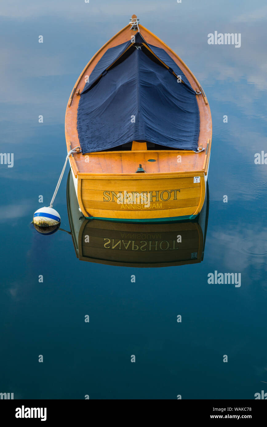 USA, Massachusetts, Cape Ann, Annisquam. Voile instantané sur Lobster Cove Banque D'Images