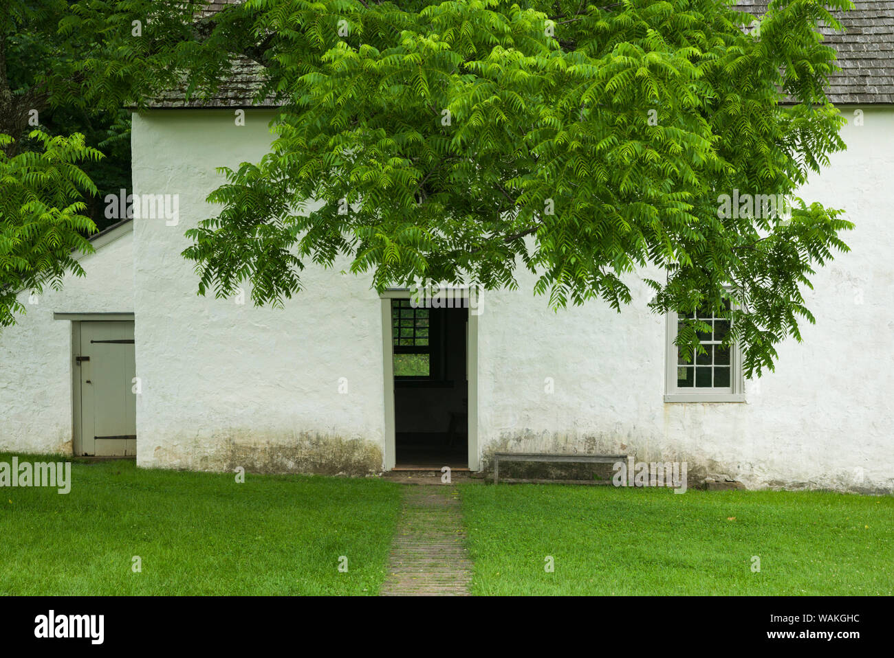 USA, Pennsylvania, Elverson. Hopewell Furnace National Historic Site, début du 18e siècle, la fabrication du fer, plantation house locataire Banque D'Images