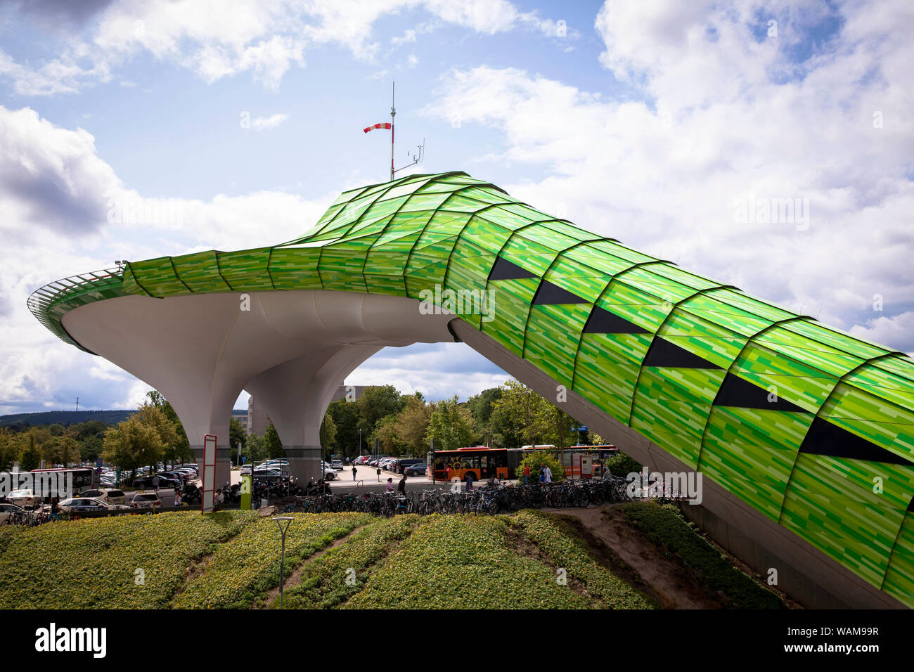 À l'héliport Uniklinik, RWTH Aachen University Hospital, Aix-la-Chapelle, Rhénanie du Nord-Westphalie, Allemagne. Hubschrauberlandeplatz an der Uniklinik RWTH d'aac Banque D'Images