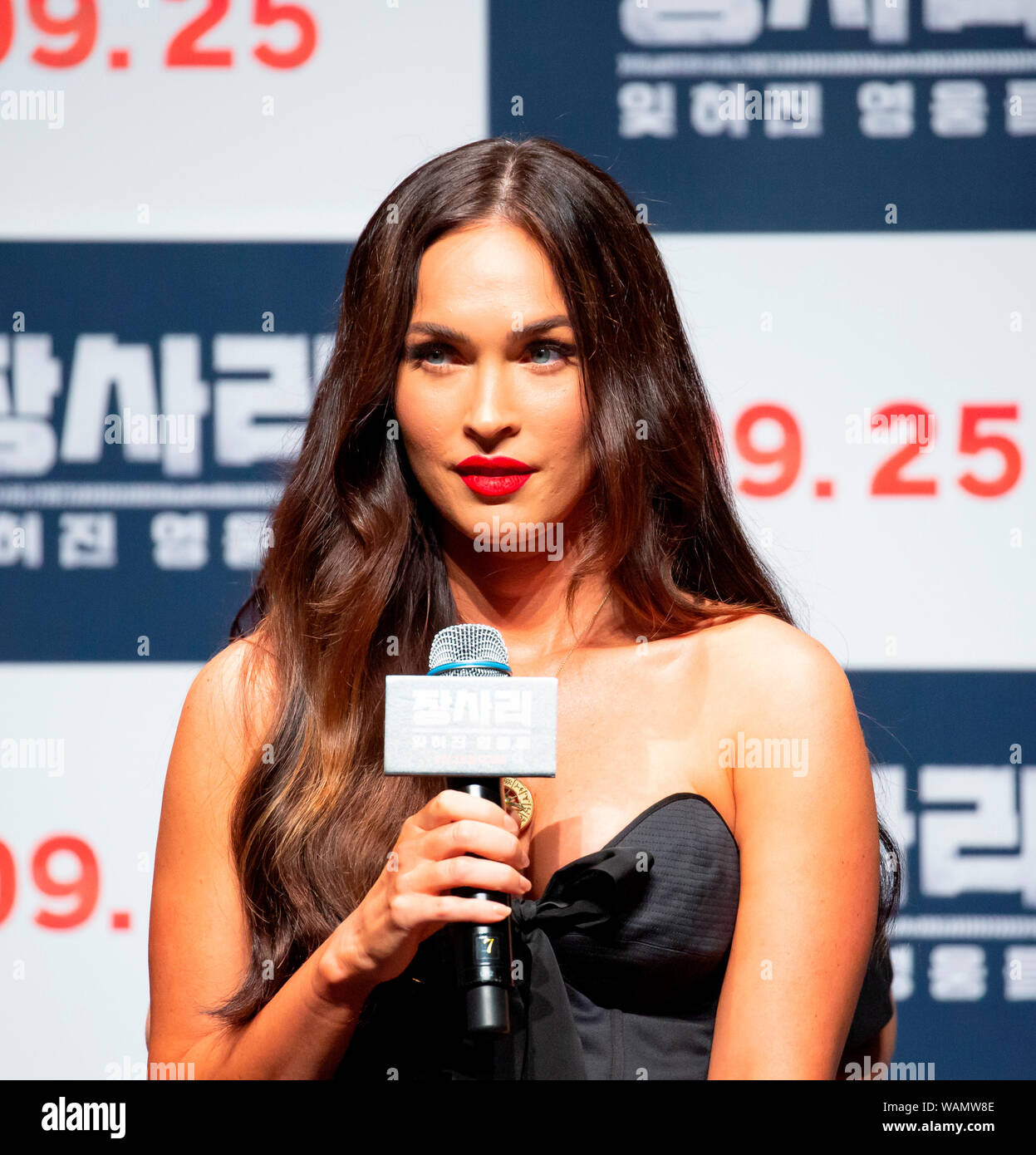 Megan Fox, le 21 août 2019 : Hollywood star Megan Fox assiste à une vitrine pour son nouveau film 'Bataille d'Jangsari' dans un théâtre à Séoul, Corée du Sud. La Korean Film raconte l'histoire d'un groupe de 772 étudiants sud-coréens soldats qui se sont battus contre la Corée du Nord pendant la guerre de Corée (1950-1953). Il frappera les écrans coréens locaux le 25 septembre. Credit : Lee Jae-Won/AFLO/Alamy Live News Banque D'Images