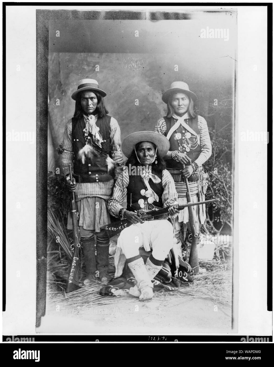 Das-Luca Skro-Kit Shus-El,, Journée : White Mountain Apaches Banque D'Images