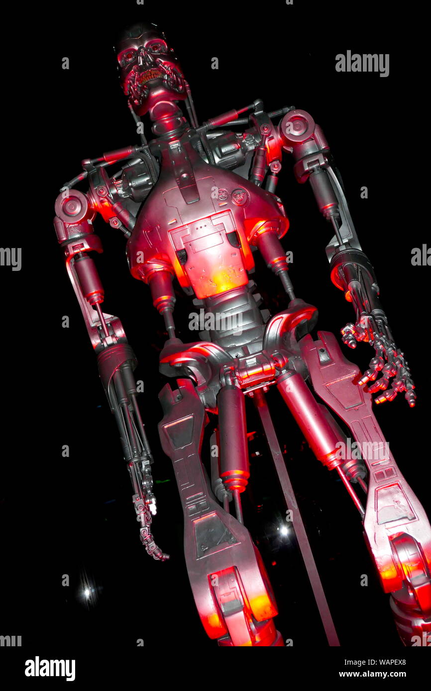 L'endosquelette de la Cyborg imparable dans le film Terminator et franchise, film sur l'écran dans le cadre du Science Museum 2017 exposition robot Banque D'Images
