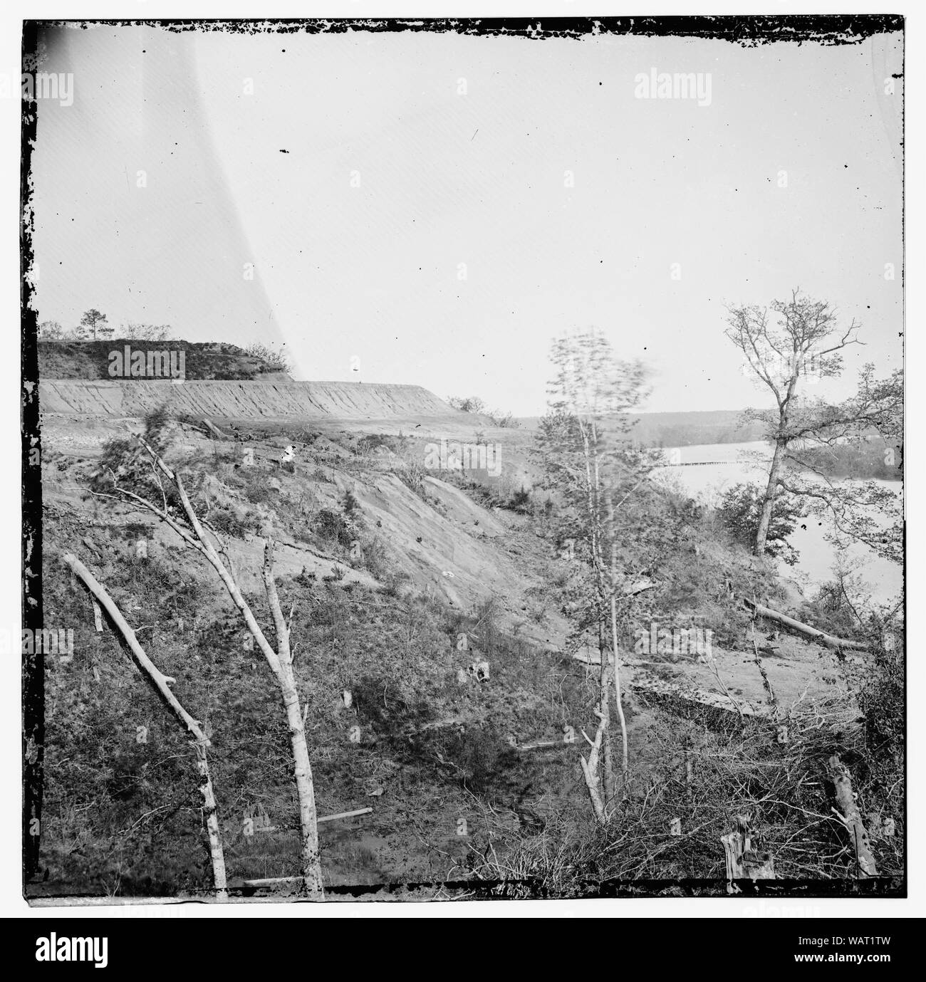 Drewry's Bluff, en Virginie. Vue extérieure de Confederate Fort Darling et obstructions dans James Banque D'Images