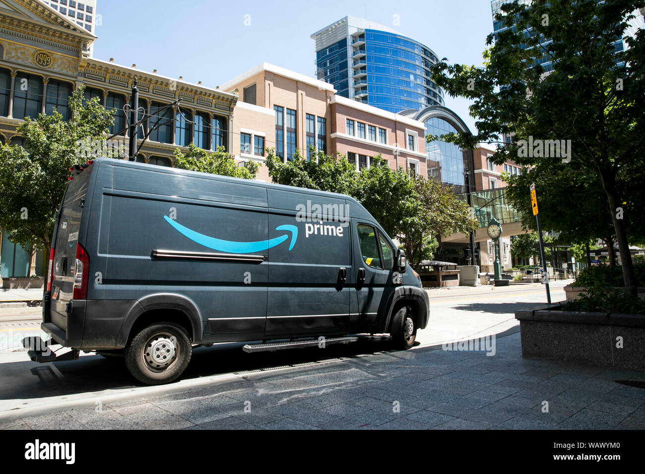amazone vans