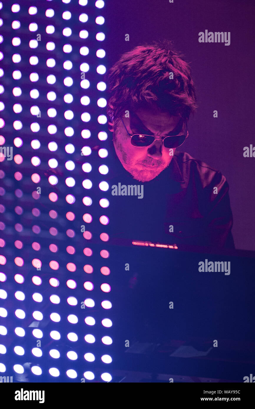 Le parrain de la musique électronique Jean-Michel Jarre - Electronica Tour live au Festival de Bluedot Observatoire Jodrell Bank en 2016 Banque D'Images