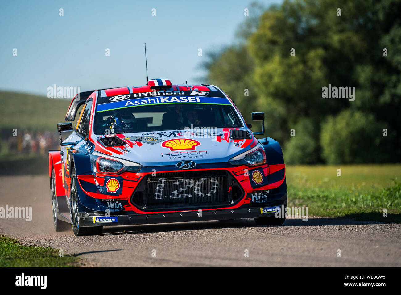 Andreas Mikkelsen et Jaeger Anders avec Hyundai i20 WRC Coupé au shakedown ADAC Deutschland rallye WRC de 2019. Banque D'Images