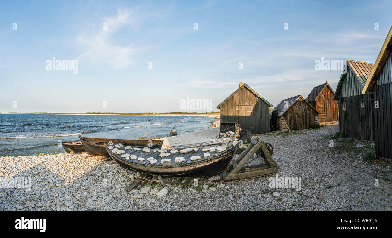 Vieux bateau à Helgumannen village de pêcheurs, Faro, Gotland, Suède, Scandinavie Banque D'Images