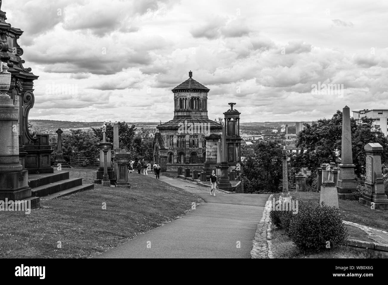 Glasgow, Scotland, UK - 22 juin 2019 : l'architecture ancienne et les monuments aux morts à Glasgow Necropolis est un cimetière victorien à Glasgow et est Banque D'Images