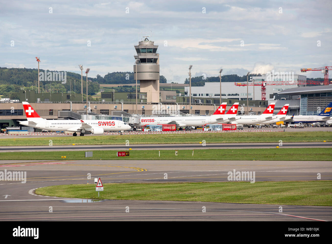 Vorfeld Flughafen Zürich (ZRH). 15.08.2019 Banque D'Images