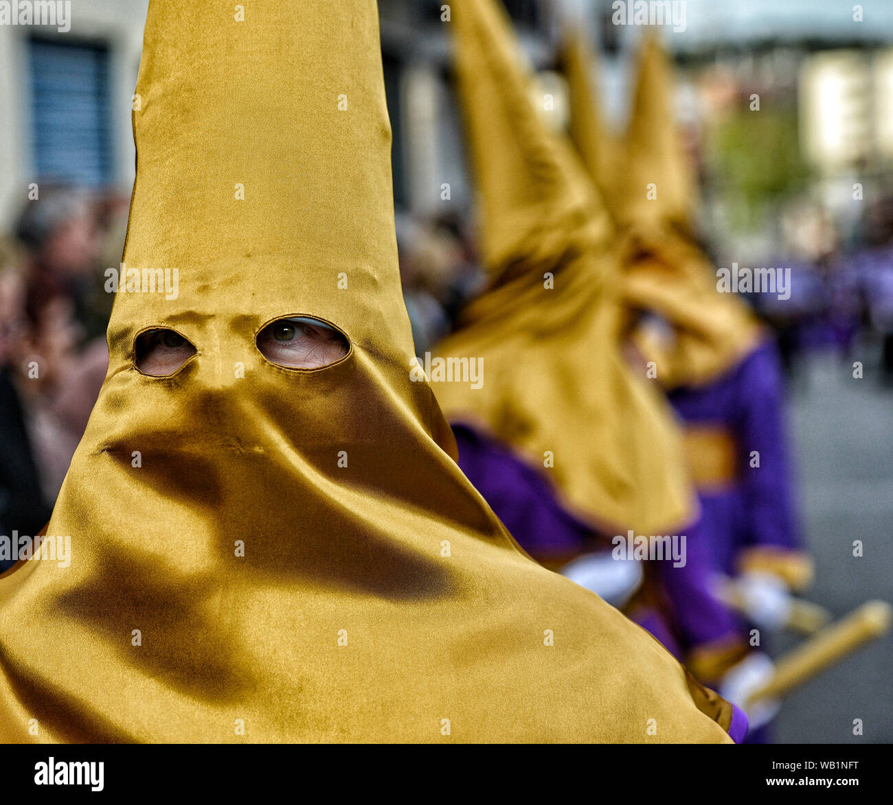 Célébrations de la semaine de Pâques en pénitents en Espagne. Banque D'Images