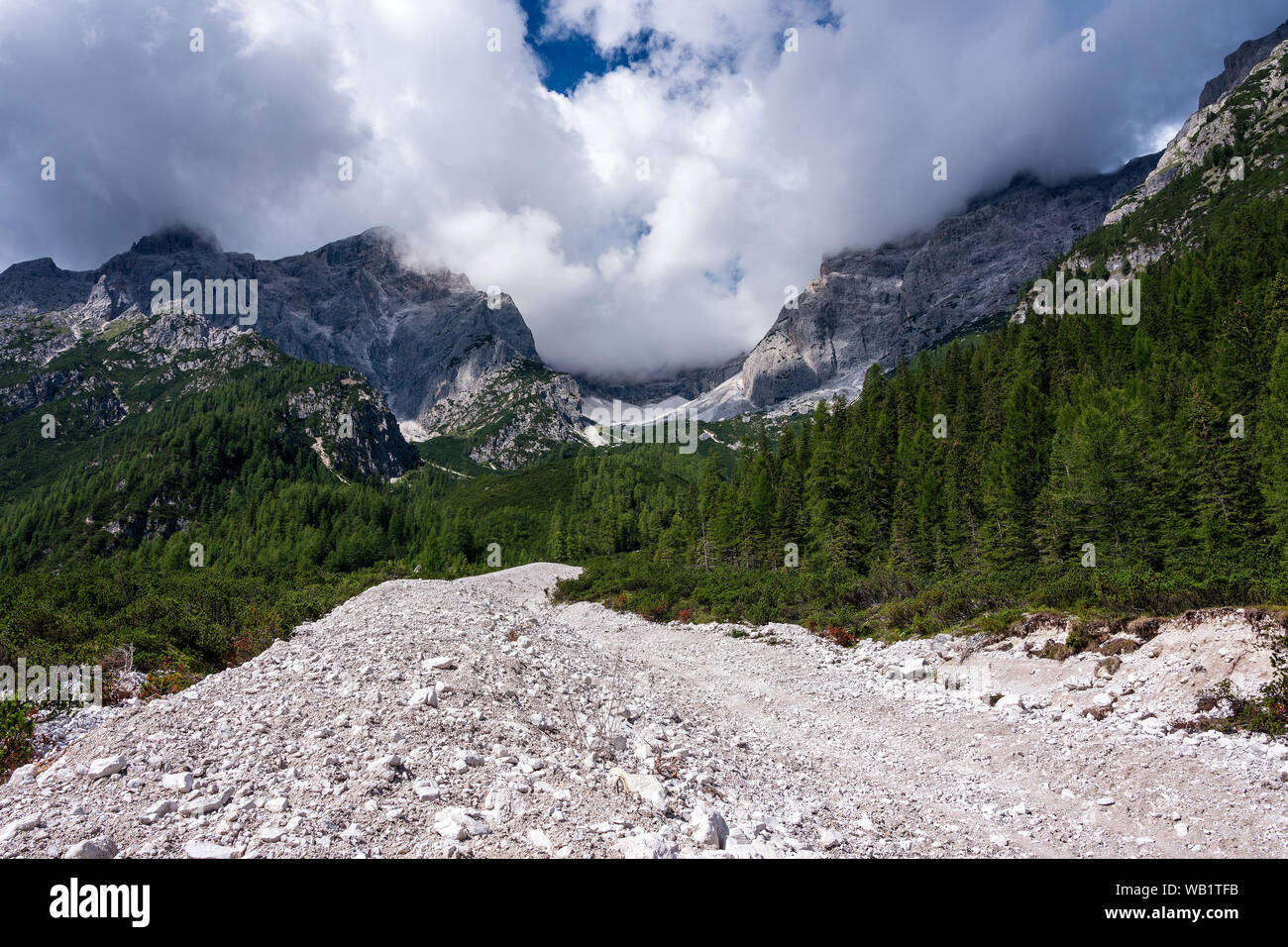 Éboulement dans les Dolomites, le Tyrol du Sud Banque D'Images