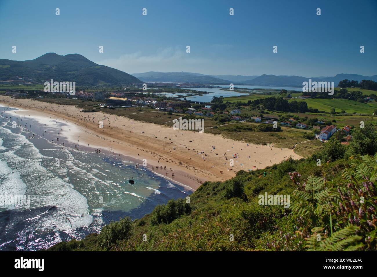 Playa de Trengandin, Noja, Cantabria, Espagne. Banque D'Images