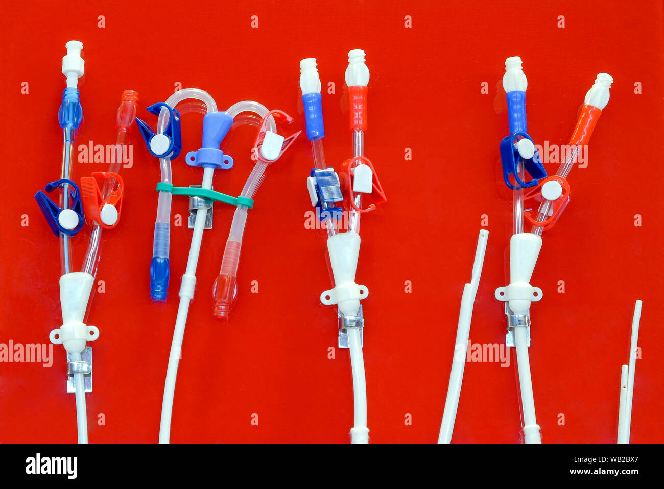 Tubes et flexibles pour l'utilisation dans les patients de dérivation avec stase gras dans les artères. Pour rendre la circulation du sang dans les vaisseaux sanguins et le cœur est normal Banque D'Images