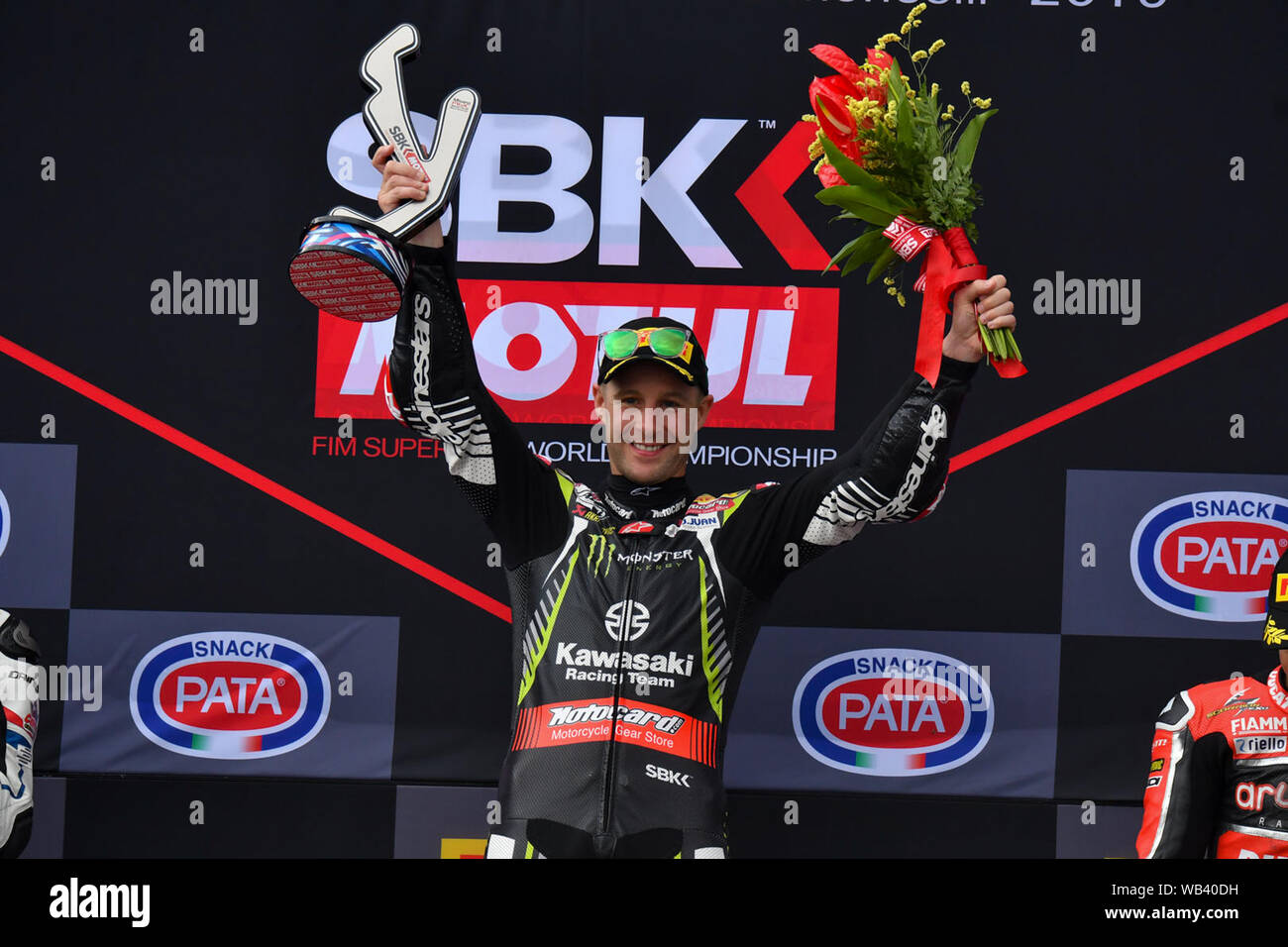 1 JONATHAN REA AL PODIO lors de Rimini Riviera Pata Round7 World SBK - Race1, Misano Adriatico, Italie, 22 juin 2019, les moteurs - World SuperBike SBK Banque D'Images