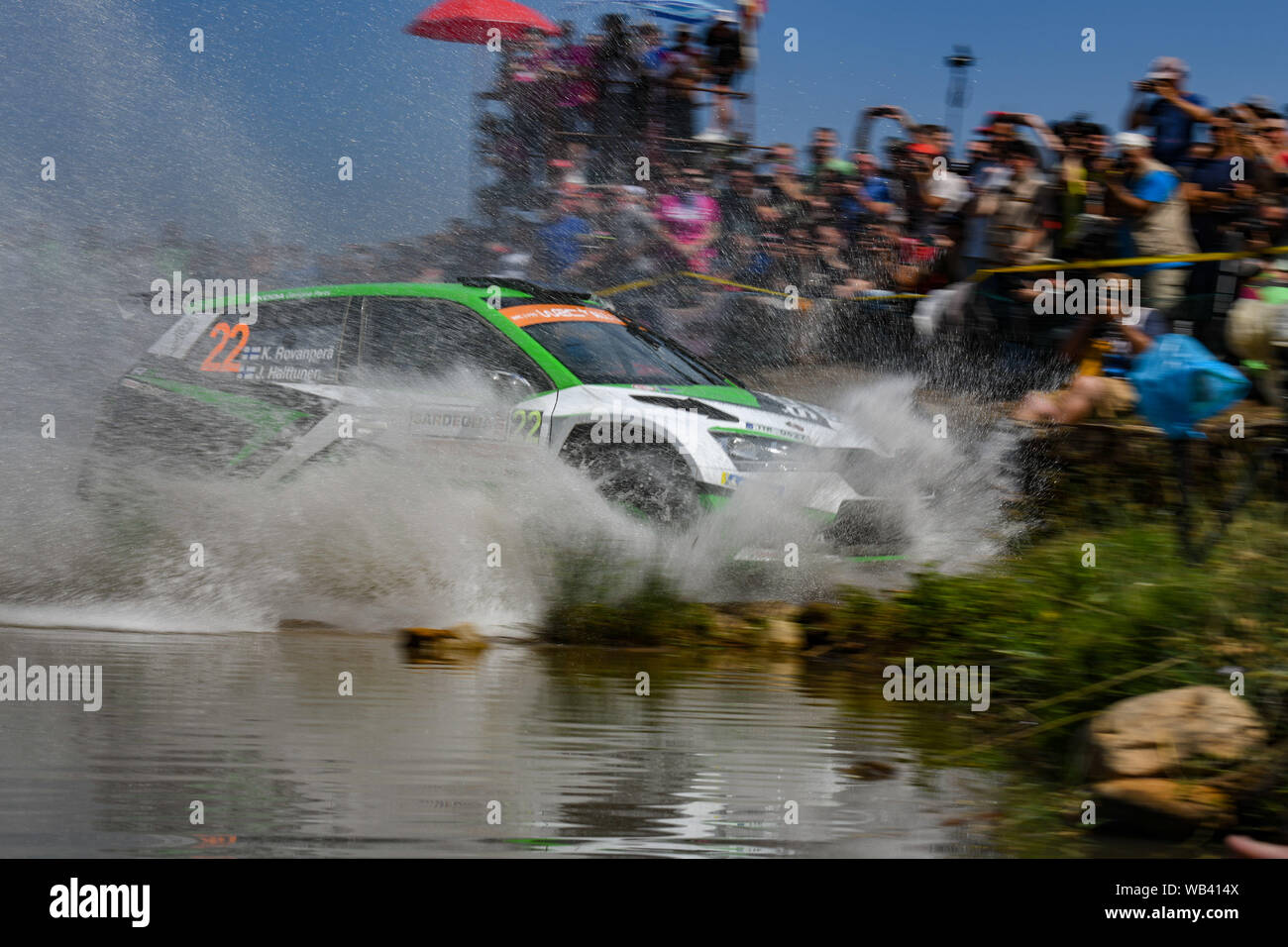 IL DICIOTTENNE ROVAMPERA KALLE, CHEF DE CATÉGORIE WRC2, GUADO AL SULLA PROVA SPECIALE pendant 12 rallye WRC - Italie Sardaigne - Jour 03, Alghero, Italie Banque D'Images